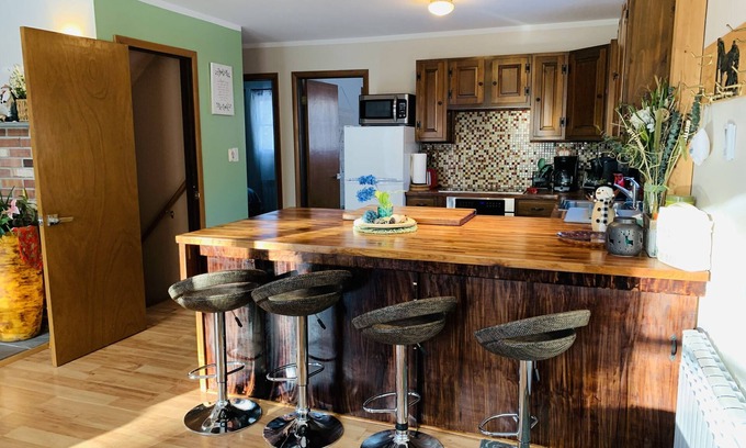 Pocono Pines House | Red Oak Cozy Chalet near Kalahari waterpark &15 min to Camelback ski resort🎿