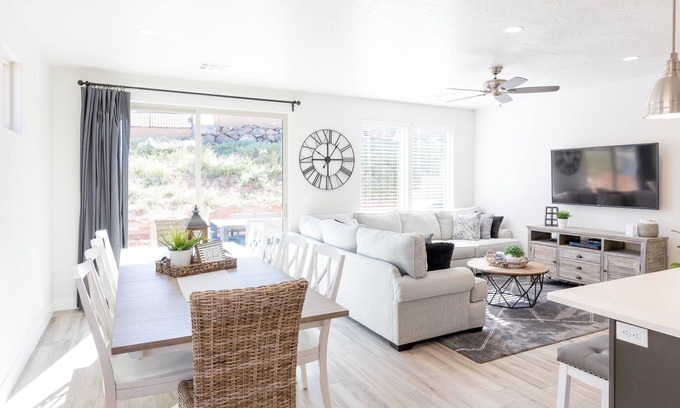 St. George Villa | Red Rock Rooftop at The Ledges Golf Club *Resort Amenities Included!