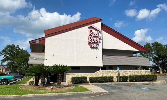 Lafayette Hotel | Red Roof Inn Lafayette, LA