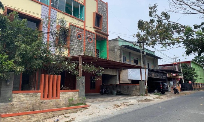 Rajabasa Hotel | RedDoorz @ Langkapura Lampung