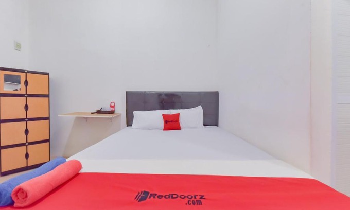 Tarakan Hotel | Reddoorz near Juwata Airport Tarakan