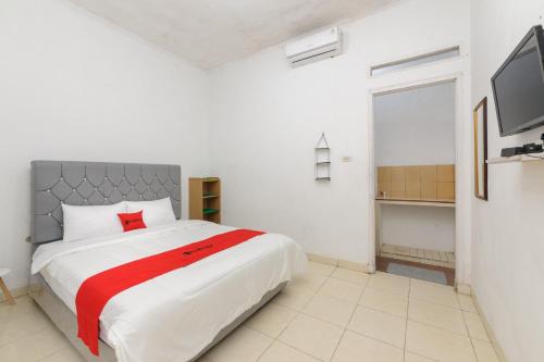 Rajabasa Hotel | RedDoorz Syariah near UBL Lampung
