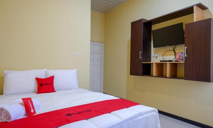Pati House | RedDoorz Syariah near Alun Alun Pati
