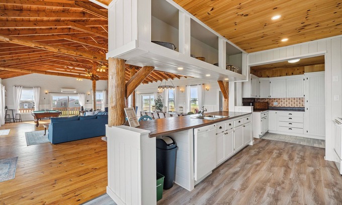 North Lake House | Redstone Beach House