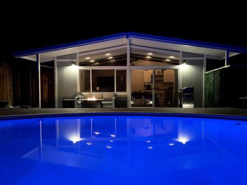 Felton House | Redwood Oasis, Grove and Nook