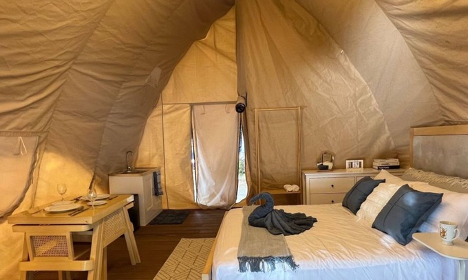 Kaputian Boat Rental | Reef Resort Unit B4