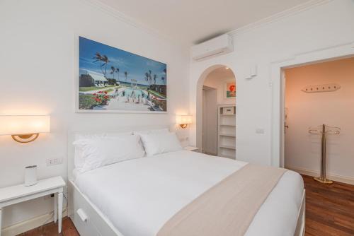 Zona Risorgimento Apartment | Refined and Bright One-Bedroom near Metro M4 - Dateo
