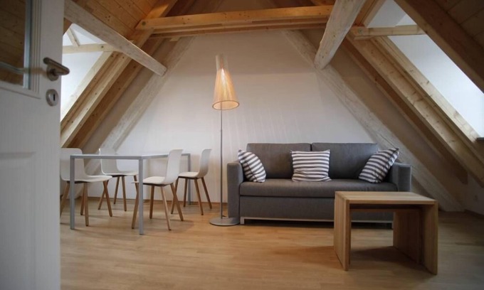 Bamberg Apartment | refurbished single monument built in 1898