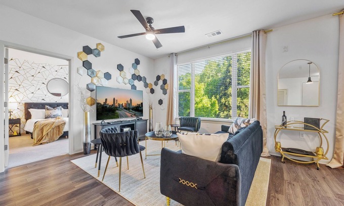 Downtown Decatur Apartment | Regal Noir 2BR/2BA | Short-Term Rental in Decatur w/Pool & Rooftop Lounge