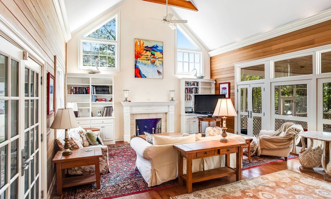 North Shores House | Rehoboth Beach North Shores home with pool, basketball, fast WiFi & W/D