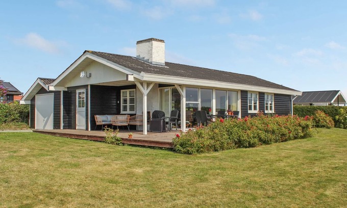 Ronde House | "Reinhold" - 200m from the sea by Interhome