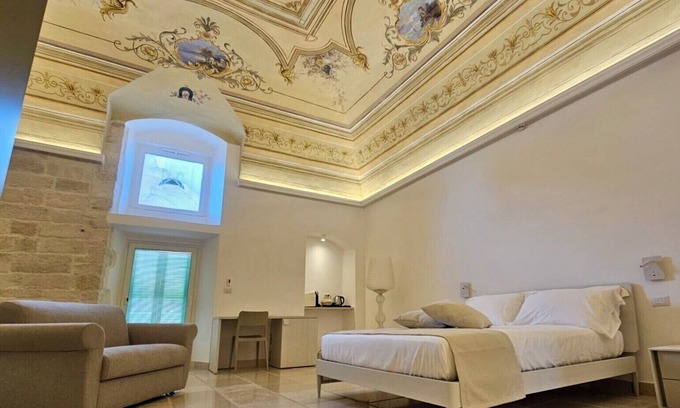 Molfetta Bed & Breakfast | [Relais La Muraglia] Suite La Muraglia - Luxury - Jacuzzi - Molfetta