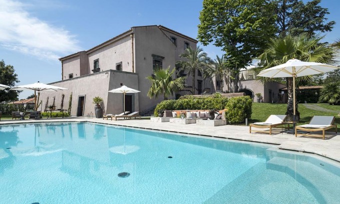 Viagrande Hotel | Relais San Giuliano