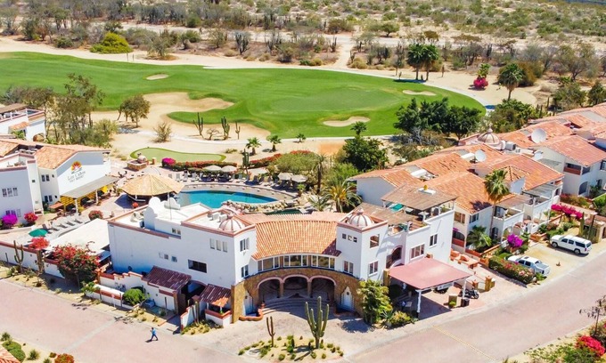 Colonia El Progreso Villa | Relax and Unplug * Cabo King Suite Villa