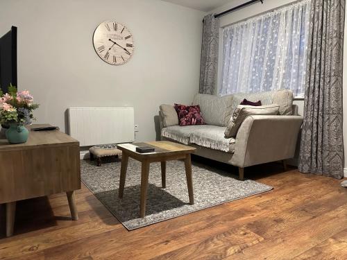 Monasterevin Apartment | Relax at The Blueway bonus accommodation
