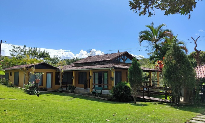 Gravata House | Relax Chacara Gravatà into the green