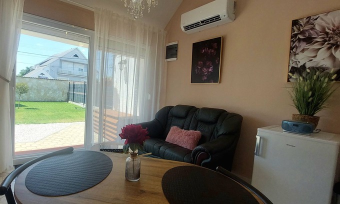 Buk Apartment | RELAX Cozy apartment with 1 bedroom and WiFi, AC in amazing Bük