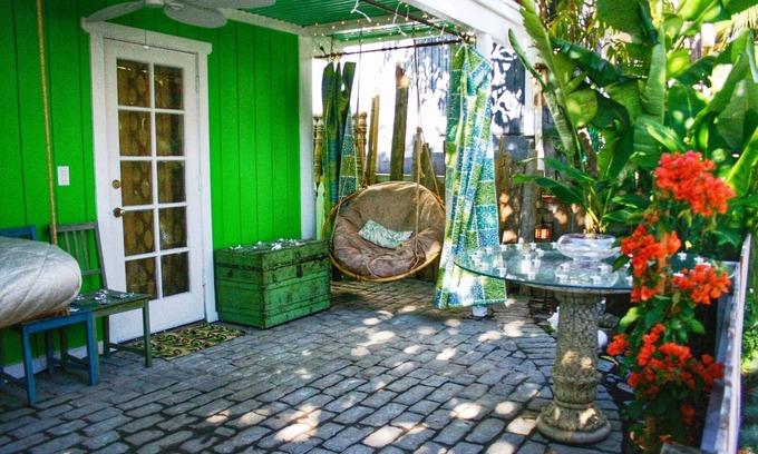 Lantern District Cottage | Relax in Style at the Bitchin' Beach House!