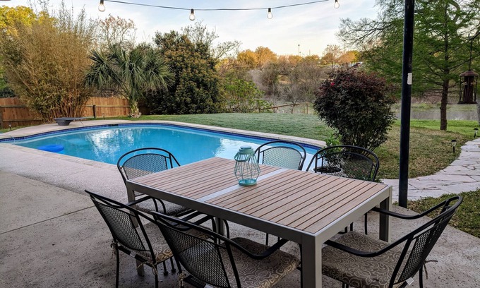 Round Rock House | Relax Poolside at a Luxurious Creekfront Home in Round Rock