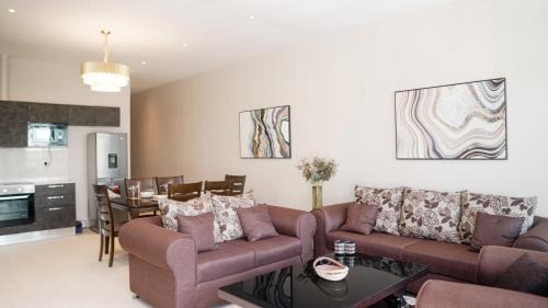 Kerr Serign Apartment | Relax Water Front Serviced Apartment (Three Bedroom)