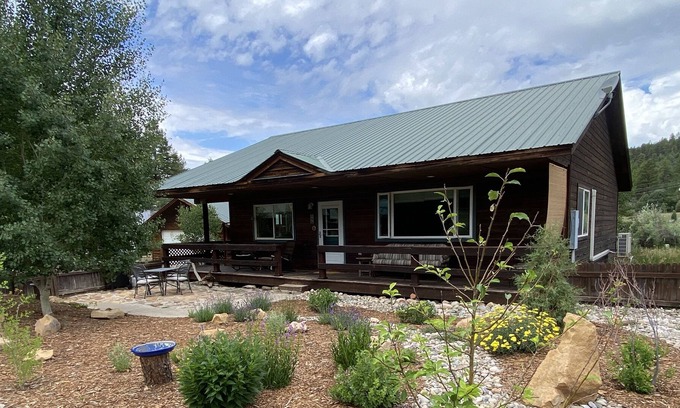 Durango - Purgatory House | Relax with quiet mountain views just minutes from town!