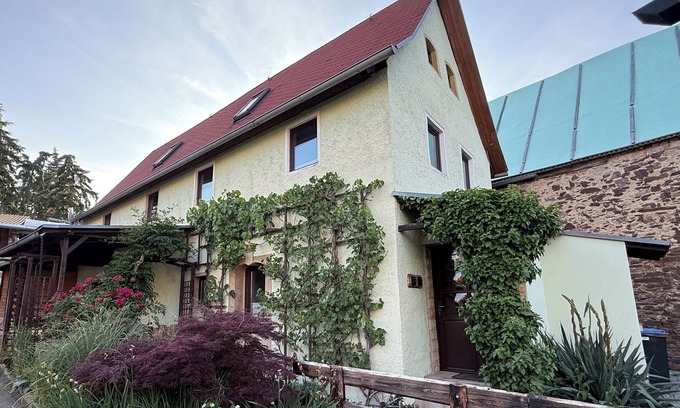Dohna House | Relaxation in the charming Bauernhaus Meusegast farmhouse in Dohna/Dresden