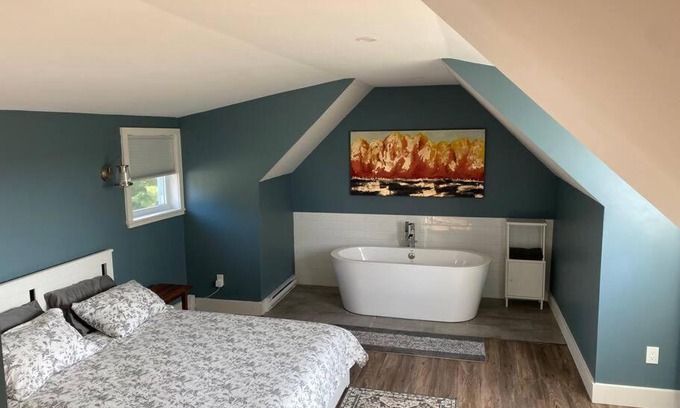 Stanstead Township Apartment | Relaxez, condo Zen, climatisé, campagne&lacs