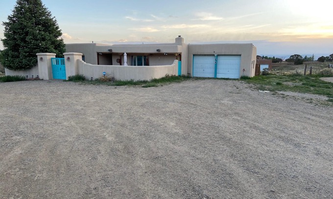 Arroyo Seco House | Relaxing Arroyo Seco Vacation Home with Beautiful Views