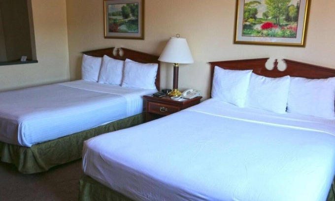 Kelso House | Relaxing Getaway at GuestHouse Kelso Longview! Near Cottonwood Island