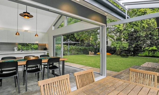 Pretty Beach Central Coast House | 'Relaxing Getaway' by Accom Holidays