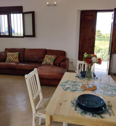 Quatre Carreres Apartment | Relaxing house overlooking beautiful City of Arts