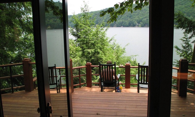 Fairlee House | Relaxing Lakefront (Lake Morey), near camps and Dartmouth
