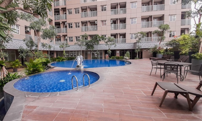 Ciputat Hotel | Remarkable Studio at Baileys City Apartment