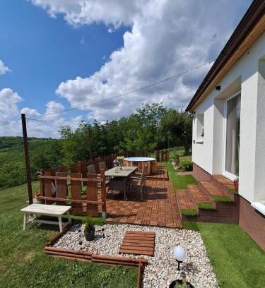 Szekszard Apartment | Remete Vendégház