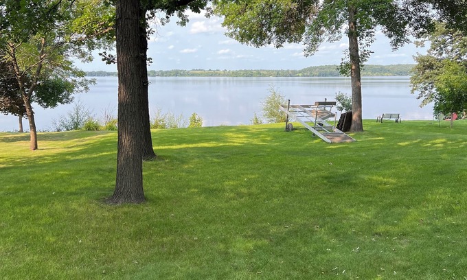 Barrett House | Remodeled 4-bedroom Lake house with WiFi and AC in Barrett, MN Sleeps 12!
