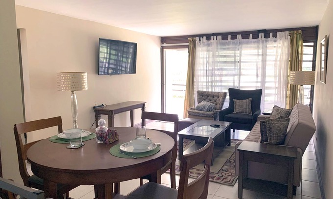 Port of Spain House | Remodeled condo, minutes away from shopping centre