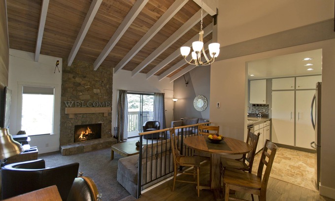 Sun Valley Condo | Remodeled Snowcreek Condo - 2 Bdrms/2 Bthrms/and small loft