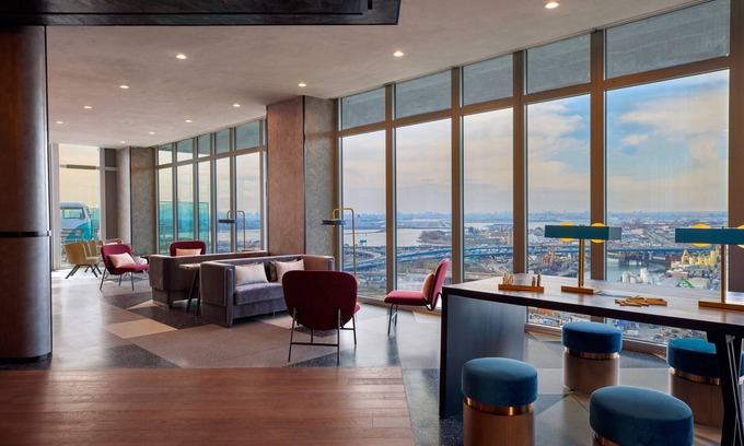 Flushing Chinatown Hotel | Renaissance New York Flushing Hotel at Tangram