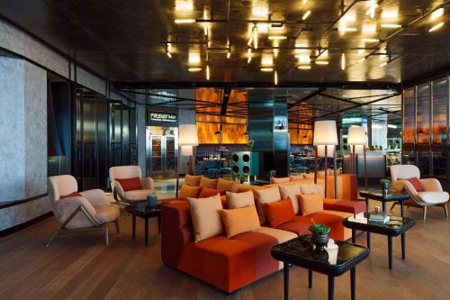 Flushing Chinatown Hotel | Renaissance New York Flushing Hotel at Tangram