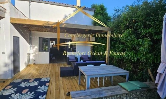 Saint Laurent de la Pree House | Renovated former wine storehouse - 4 pers