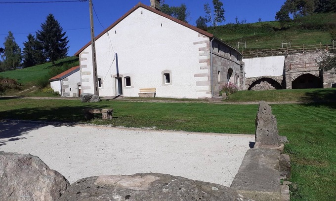 Saint-Bresson Cottage | Renovated farmhouse in the Vosges with covered terrace