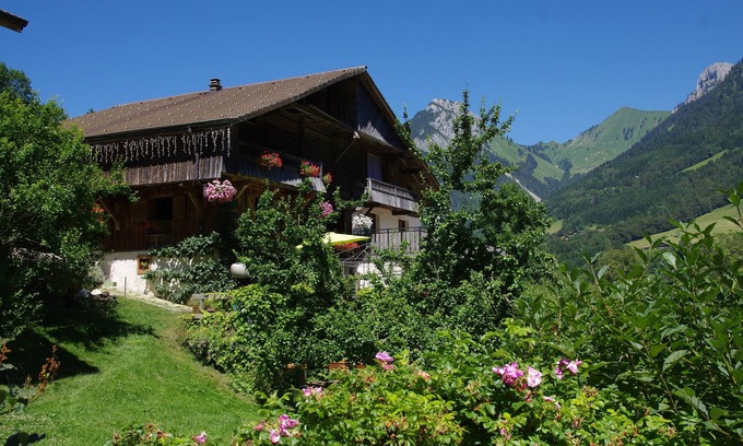 Entremont House | Renovated mountain farm Massif des Aravis