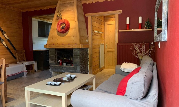 Pra Loup Ski Chalet | Renovated Mountain Home, 30m from Slopes, Private Parking, Pra Loup
