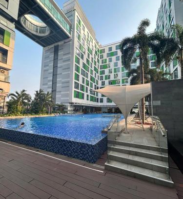 Tan Binh Apartment | Republic Plaza Airpot Tân Sơn Nhất view sân bay