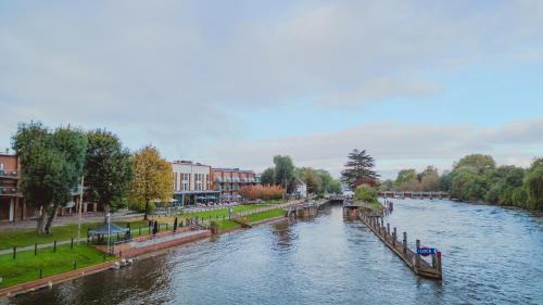 Runnymede Hotel | Reserve, by Warner Hotels - The Runnymede on Thames