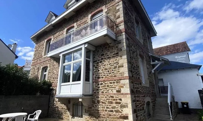 Pleneuf-Val-Andre Villa | Residence 634-pleneuf Val Andre - Charming terraced house in the center of Val-André
