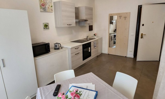 Stazione Apartment | Residence Bonomelli triple bedroom apt. no. 16
