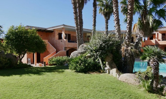 Palau Apartment | Residence con piscina a Palau, a soli 150 mt. dal mare