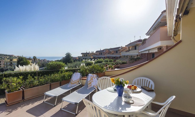 Pantai House | Residence Gli Ulivi by Interhome