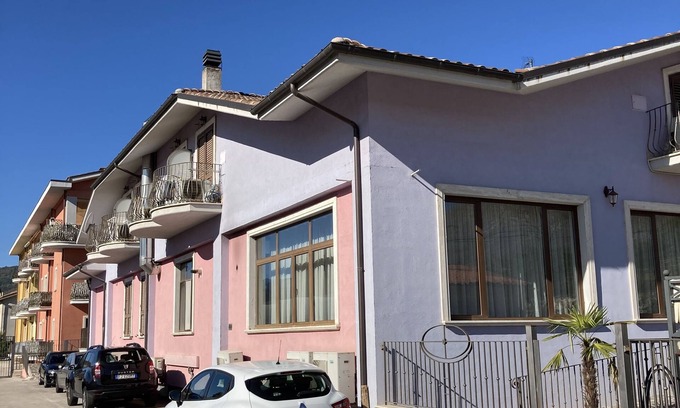 Avezzano House | Residence le Ginestre Apartment No. 4 Two-room apartment 2 beds